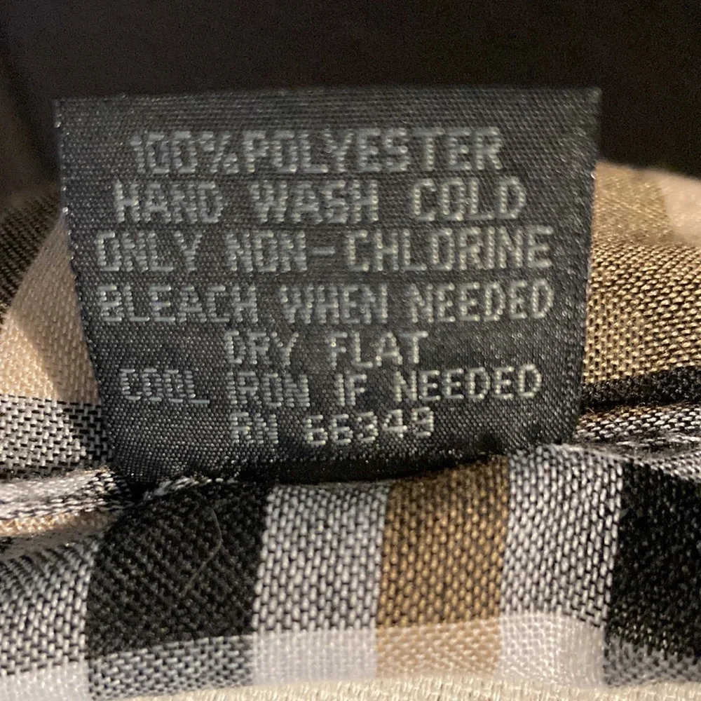 Patterned wrap. - Picture 4 of 4